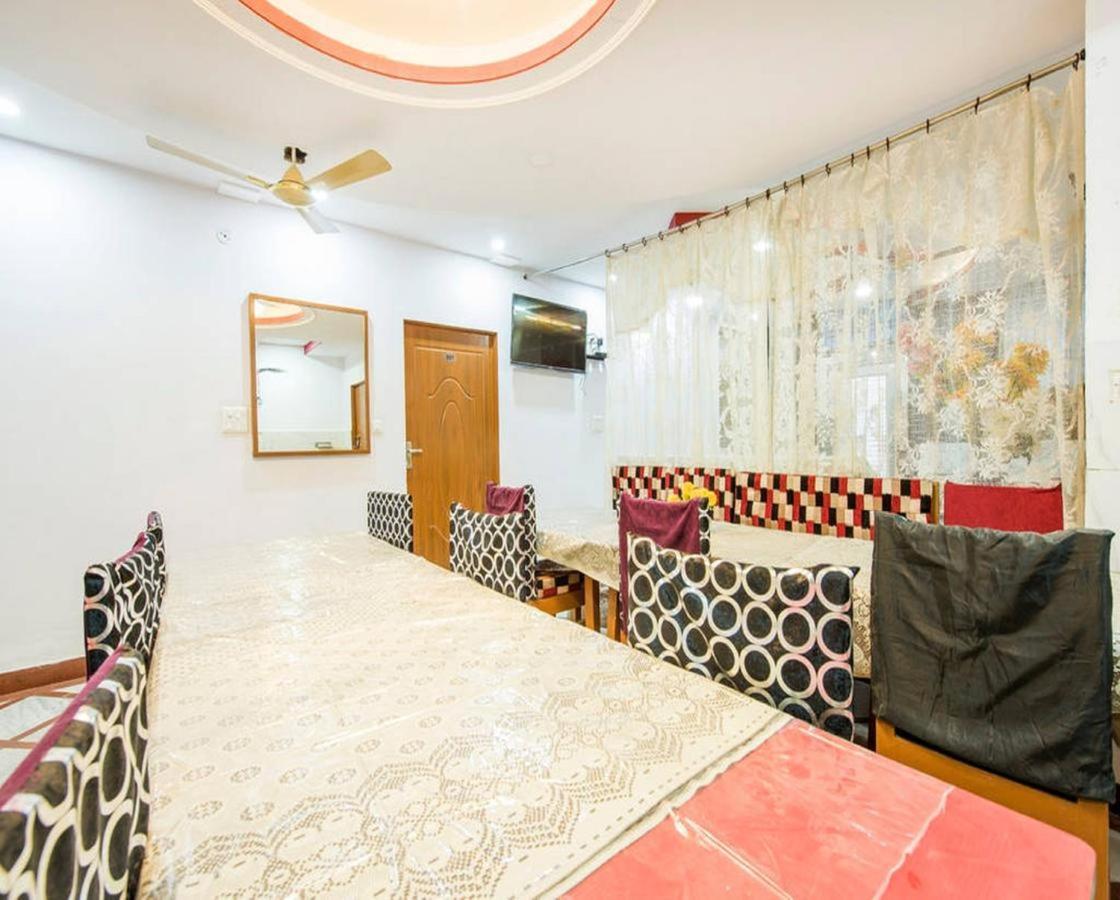 Airport Sky Inn Homestay 자이푸르 외부 사진