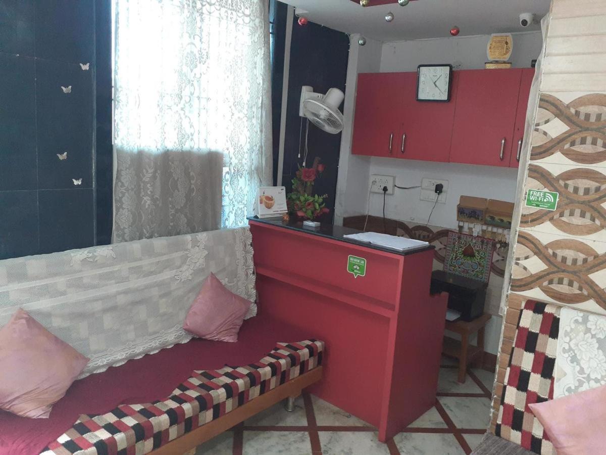 Airport Sky Inn Homestay 자이푸르 외부 사진