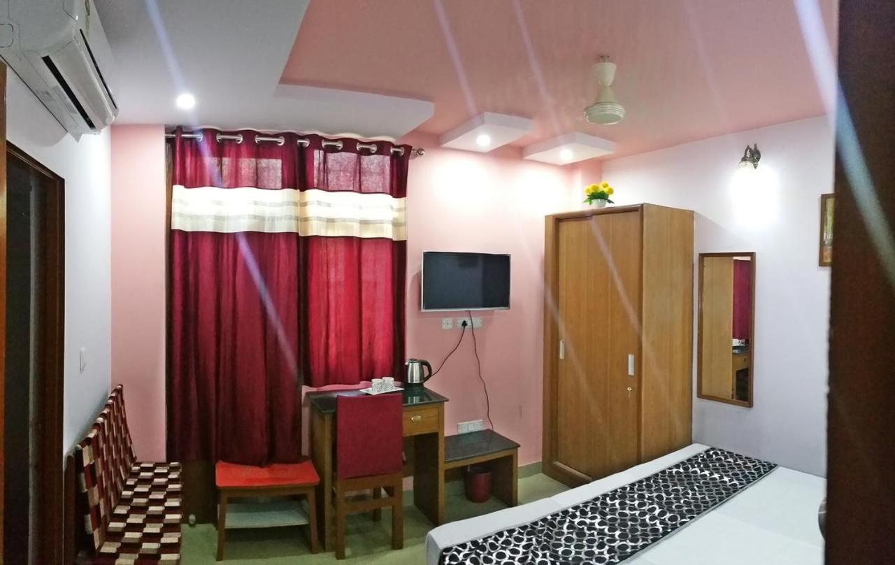Airport Sky Inn Homestay 자이푸르 외부 사진